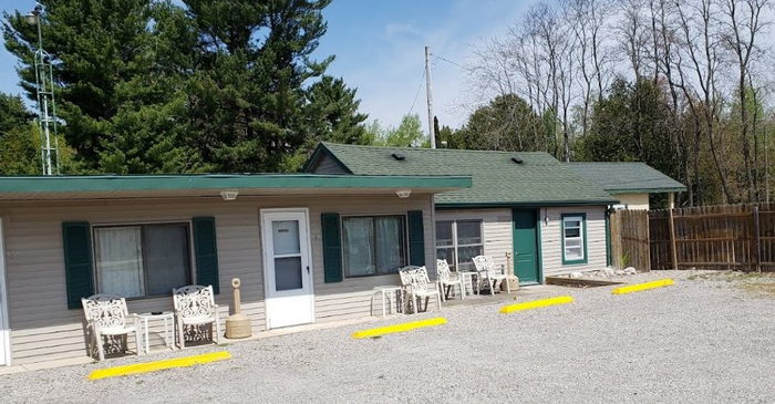 Big Joes State Park Motel - Web Listing (newer photo)